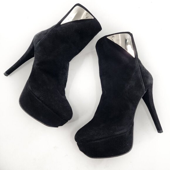 HAYDEN PANETTIERE For STUART WEITZMAN NWOB Suede Booties - Picture 9 of 12